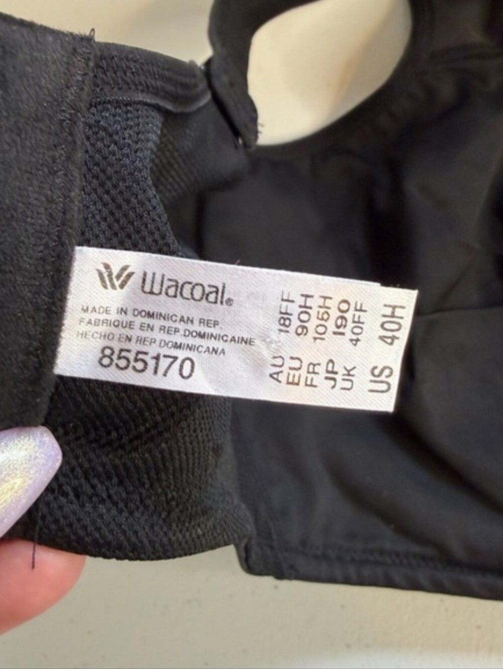 Wacoal Simone Underwire Unpadded Sports Bra Black size 40H Workout Gym 855170